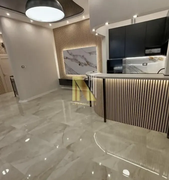 Izdavanje, poslovni prostor, 82m², Sajmište, Novi Sad