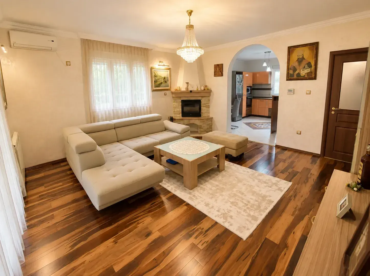Rent, house, 175m², Vranići, Podgorica