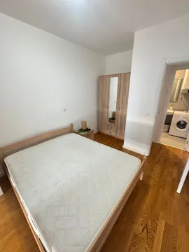 Rent, one bedroom apartment, 47m², Šušanj, Bar - image 11