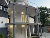 Izdavanje, poslovni prostor, 550m², Petrovaradin, Novi Sad - image 2