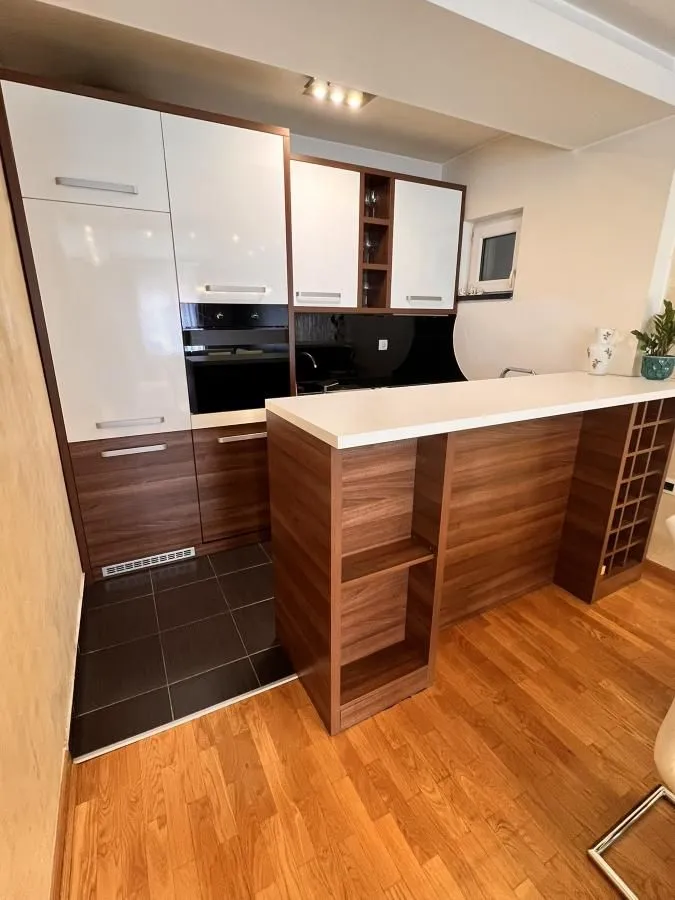 Prodaja, dvosoban stan, 57m², Nova Detelinara, Novi Sad Sve Podlokacije