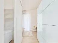 Rent, three bedroom apartment, 80m², Dumidran, Tivat - image 10