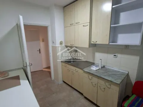 Rent, three bedroom apartment, 63m², Zemun Sve Podlokacije, Beograd - image 10
