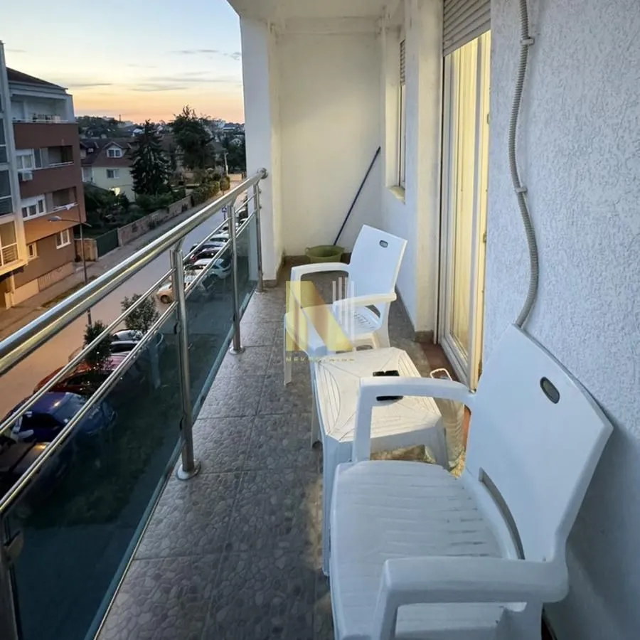 Izdavanje, jednosoban stan, 41m², Cara Dušana, Novi Sad Sve Podlokacije