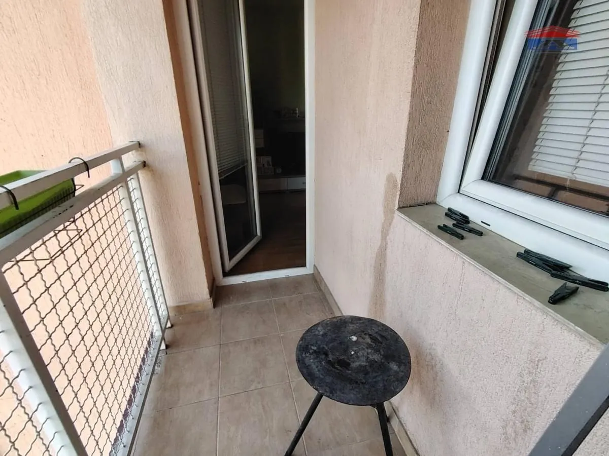 Prodaja, trosoban stan, 81m², Grbavica, Novi Sad Sve Podlokacije
