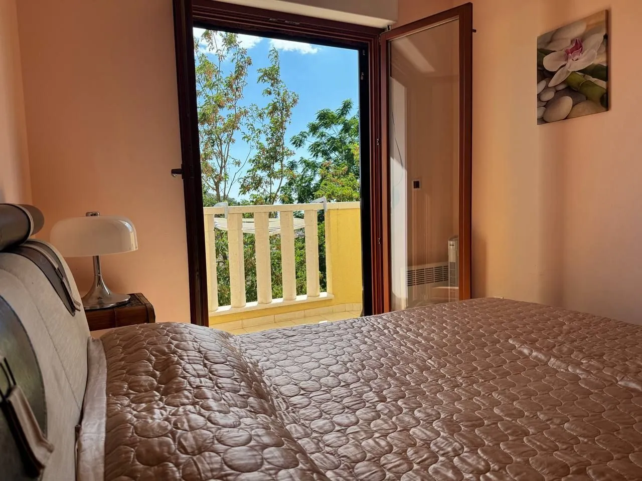Rent, one bedroom apartment, 48m², Petrovac, Budva
