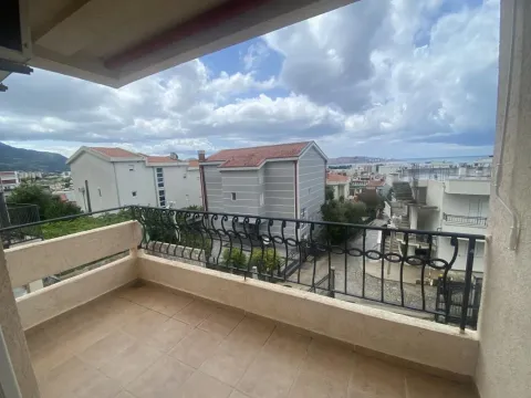 Rent, studio apartment, 30m², Šušanj, Bar - image 7