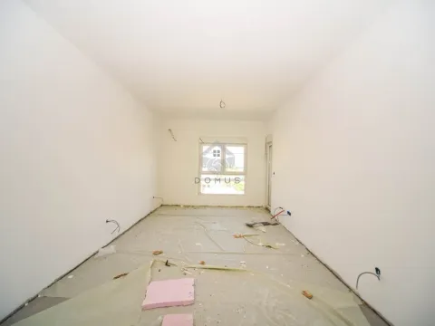 Prodaja, jednosoban stan, 43m², Zabjelo, Podgorica - image 1