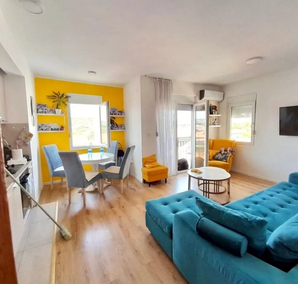 Izdavanje, jednosoban stan, 48m², Stari Aerodrom, Podgorica