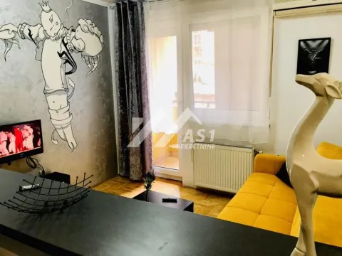 Izdavanje, stan, 27m², Grbavica, Novi Sad Sve Podlokacije - image 11