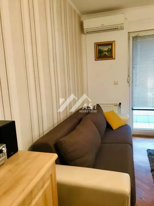 Rent, one bedroom apartment, 30m², Grbavica, Novi Sad Sve Podlokacije