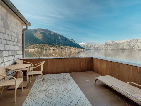 Prodaja, kuća, 246m², Kotor, Crna Gora - image 16