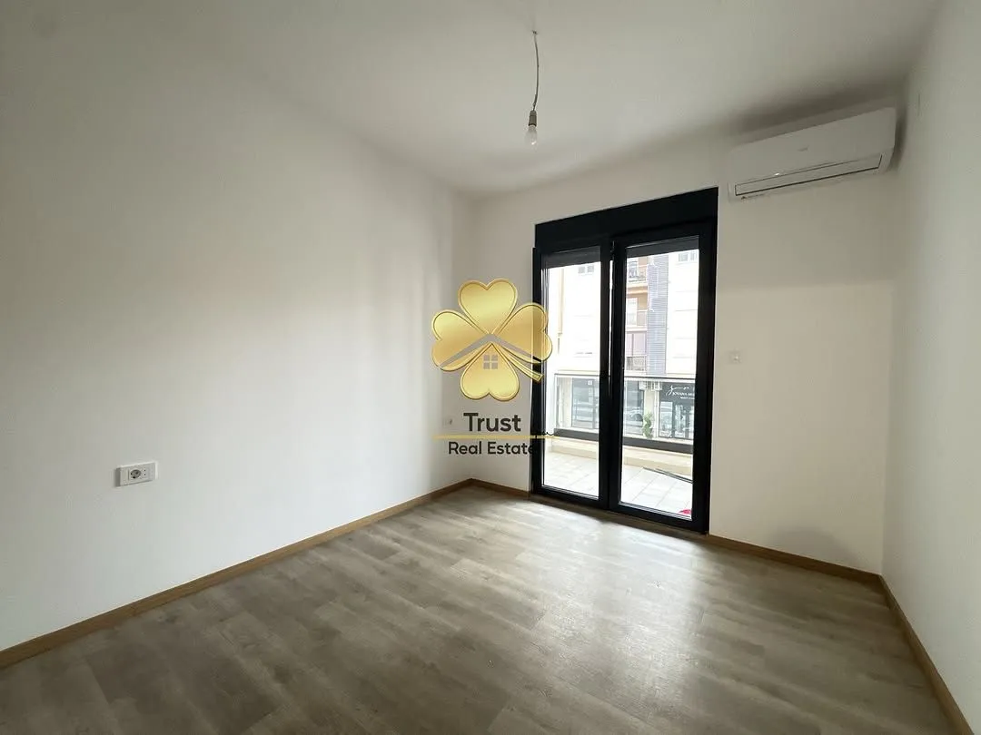 Rent, two bedroom apartment, 60m², City Kvart, Podgorica
