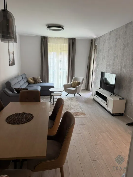 Rent, one bedroom apartment, 57m², Bečići, Budva