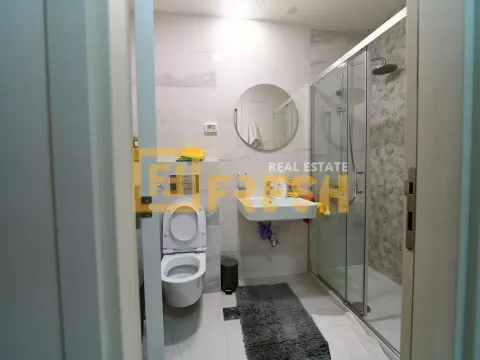 Izdavanje, jednosoban stan, 46m², City Kvart, Podgorica - image 2