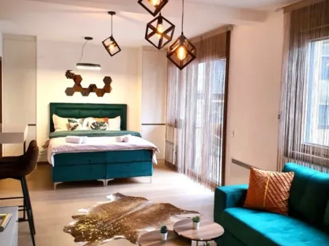 Prodaja, dvosoban stan, 37m², Centar, Zlatibor - image 9