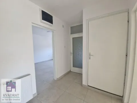 Rent, office space, 80m², Čukarica, Beograd - image 6