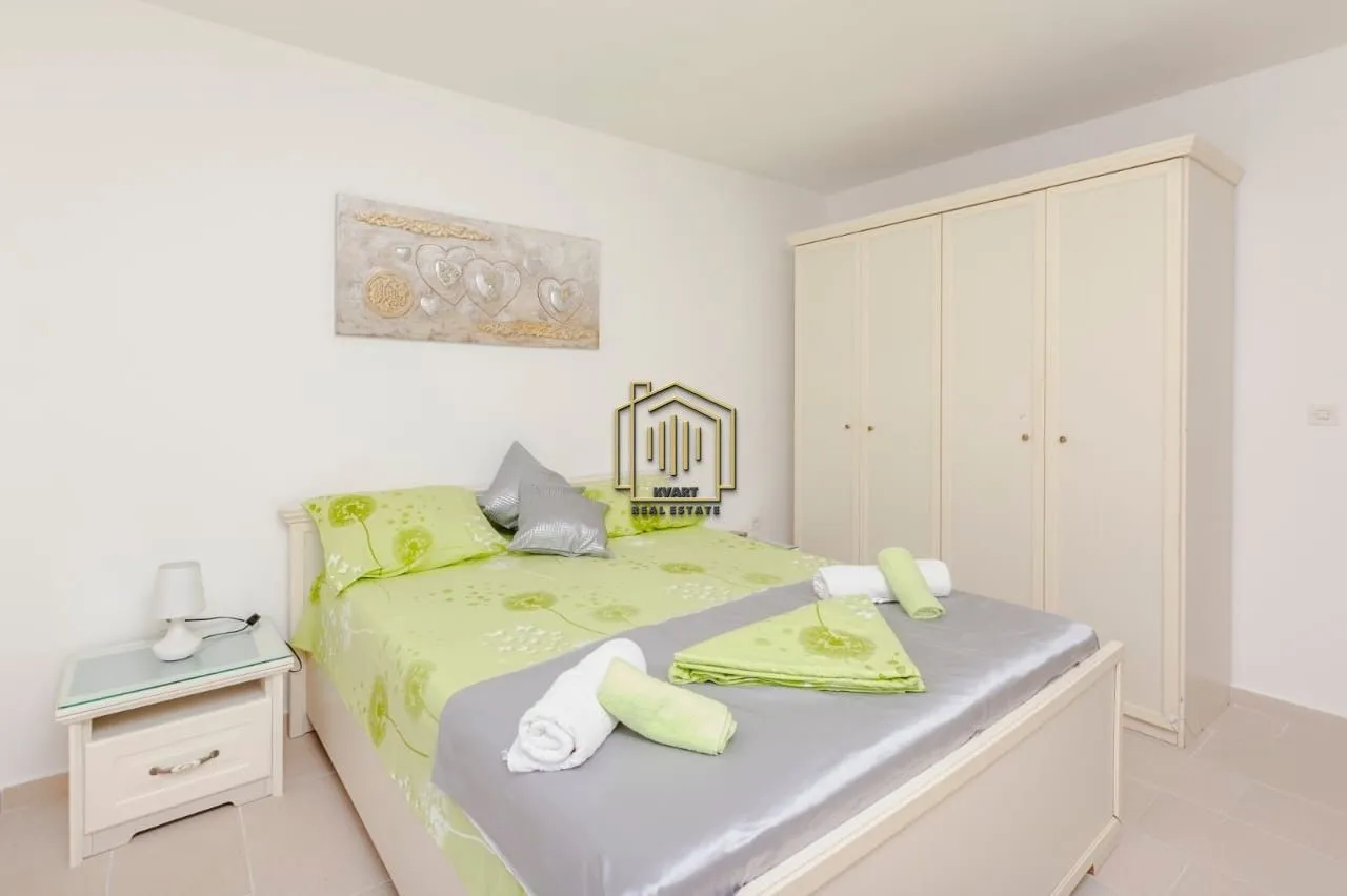 Rent, two bedroom apartment, 80m², Muo, Kotor