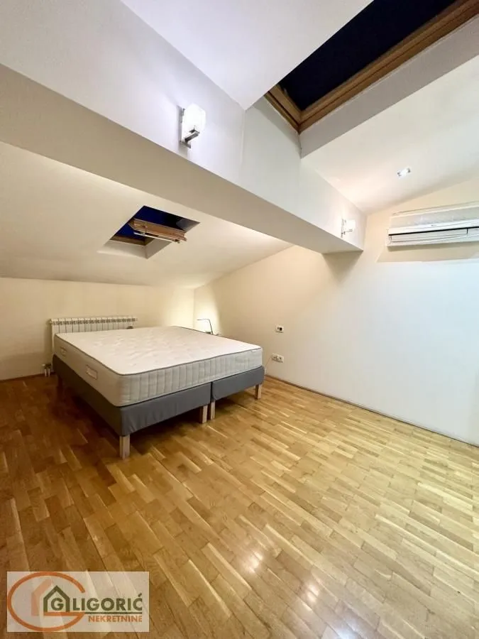 Sale, four bedroom apartment, 157m², Bul Kralja Aleksandra, Zvezdara Sve Podlokacije