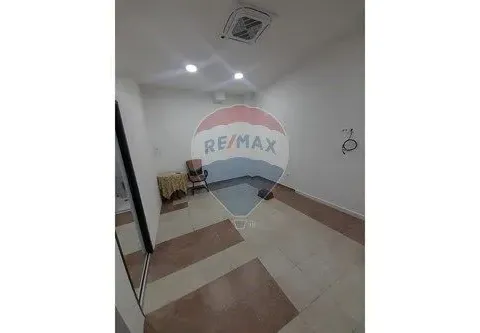 Izdavanje, poslovni prostor, 44m², Zabjelo, Podgorica - image 8