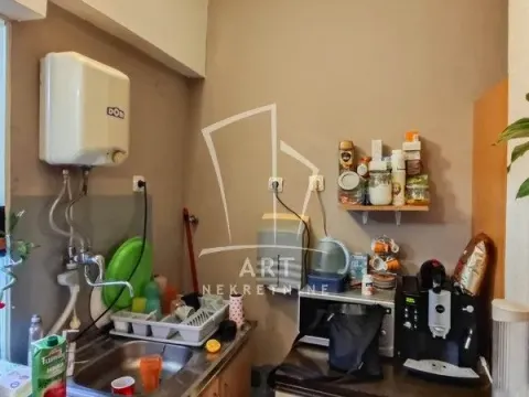 Sale, three bedroom apartment, 62m², Gradska Bolnica, Zvezdara Sve Podlokacije - image 2