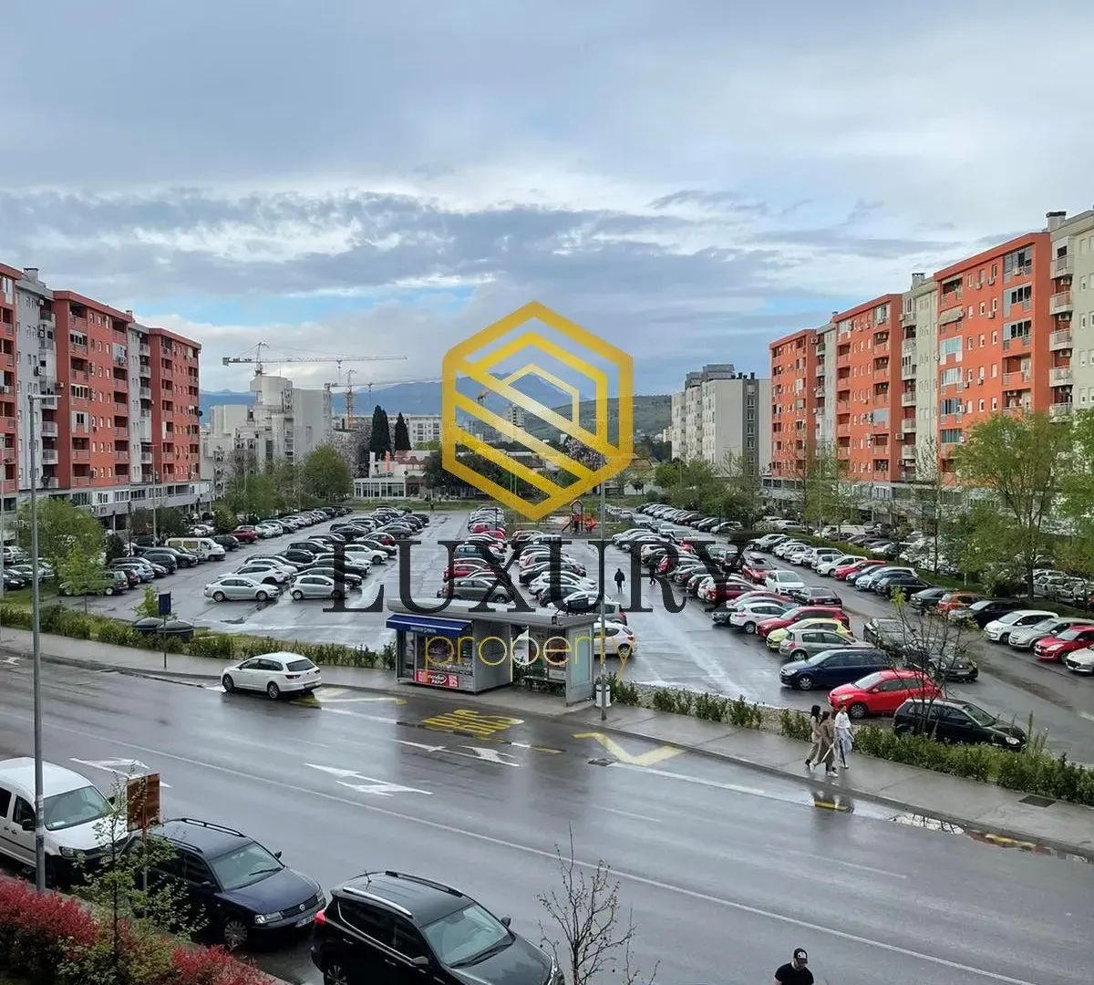 Rent, studio apartment, 30m², City Kvart, Podgorica