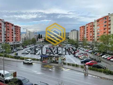 Rent, studio apartment, 30m², City Kvart, Podgorica - image 12