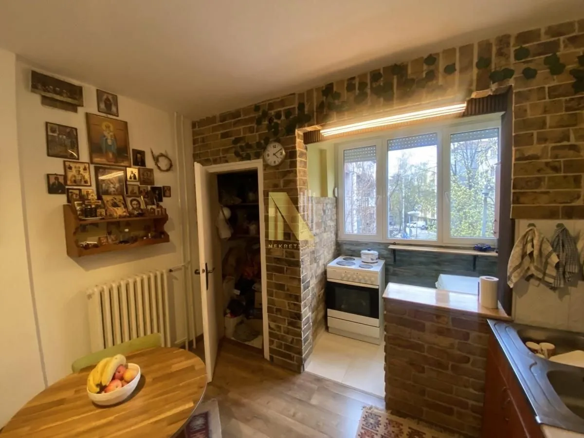 Prodaja, jednosoban stan, 41m², Sajmište, Novi Sad
