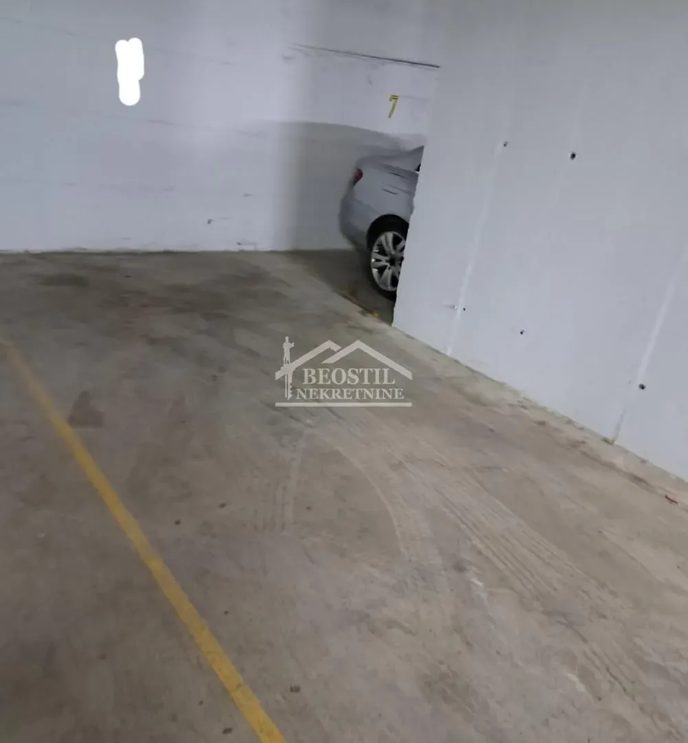 Prodaja, dvosoban stan, 66m², Centar, Stara Pazova