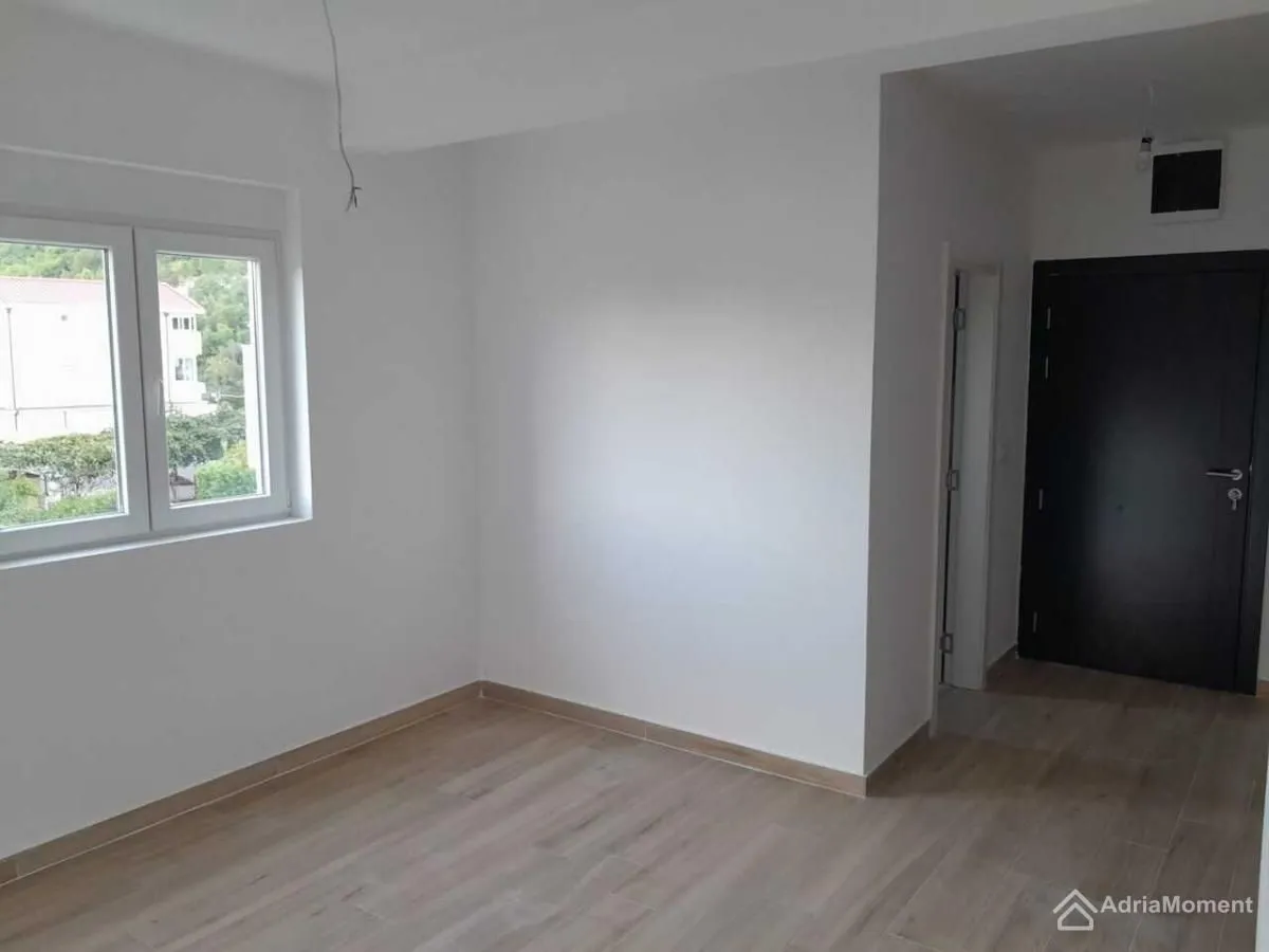 Prodaja, jednosoban stan, 46m², Sutorina, Herceg Novi