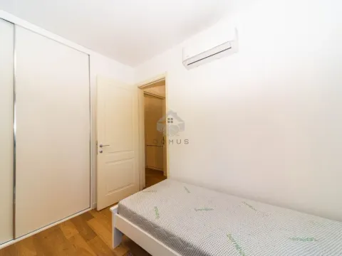 Rent, two bedroom apartment, 65m², Blok 9, Podgorica - image 18