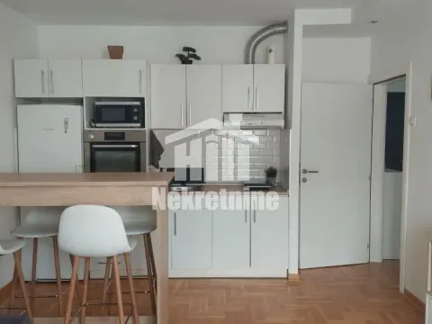 Rent, two bedroom apartment, 36m², Čukarica, Beograd - image 6