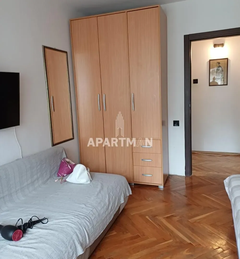 Prodaja, trosoban stan, 68m², Stari Grad, Beograd