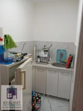 Rent, office space, 400m², Zvečka, Obrenovac - image 8
