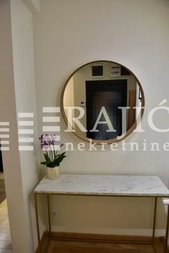 Rent, two bedroom apartment, 72m², Vračar Centar, Vračar Sve Podlokacije