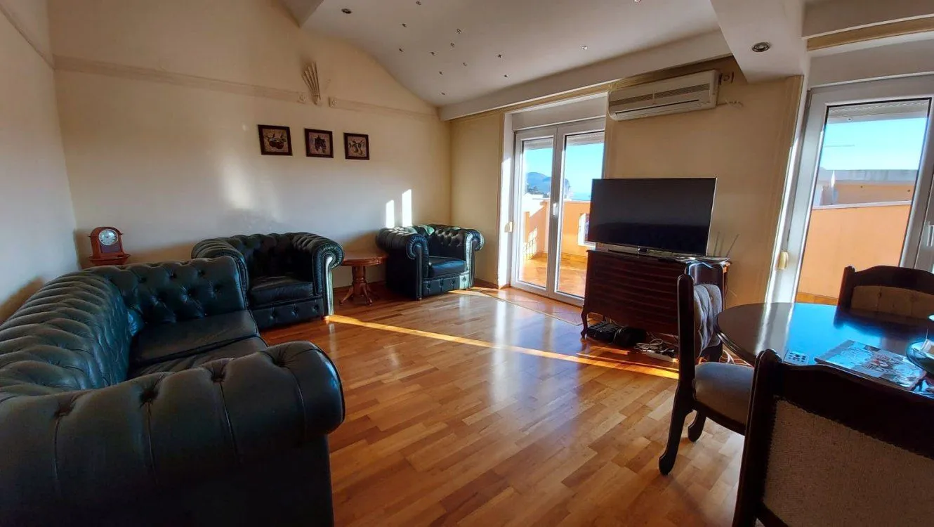Sale, apartment, 288m², Petrovac, Budva