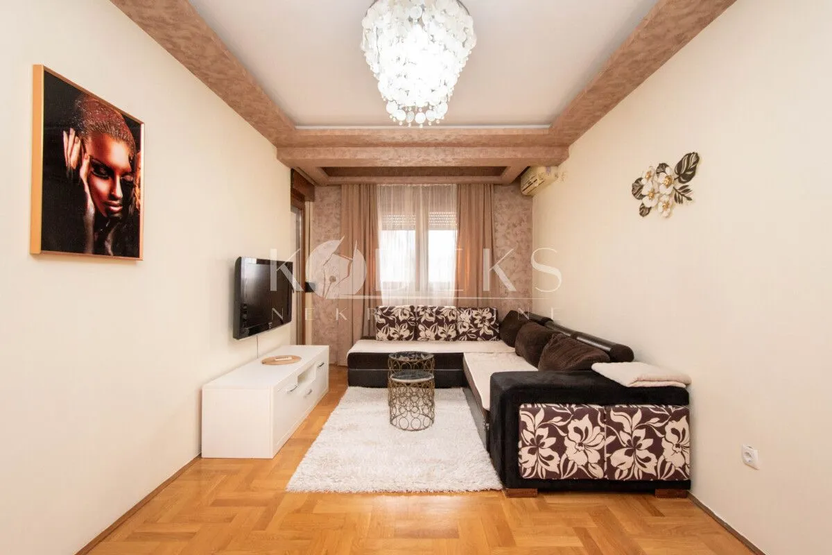 Izdavanje, jednosoban stan, 38m², Stari Aerodrom, Podgorica
