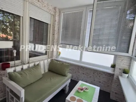 Izdavanje, dvosoban stan, 64m², Crveni Krst, Beograd - image 2