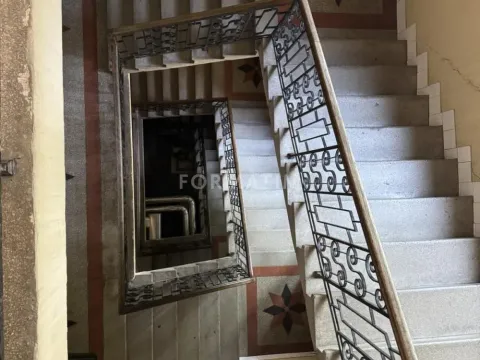 Sale, three bedroom apartment, 95m², Vračar Centar, Vračar Sve Podlokacije - image 10