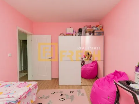 Izdavanje, kuća, 110m², Kokoti, Podgorica - image 18