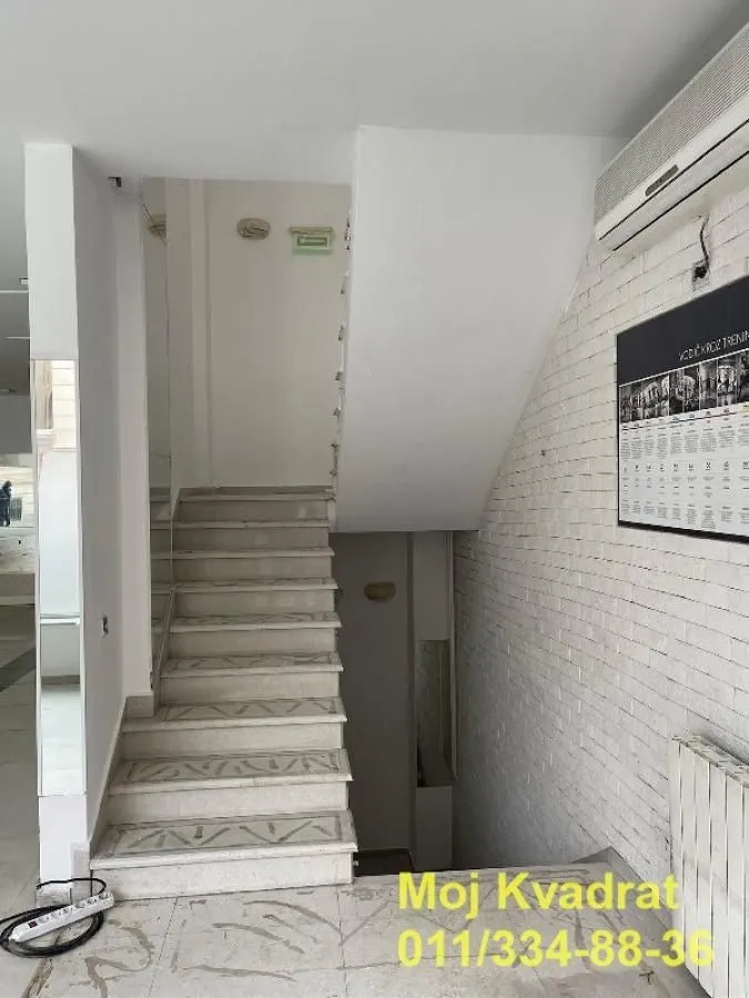 Rent, office space, 362m², Slavija, Vračar Sve Podlokacije