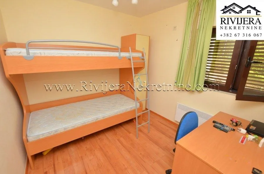 Prodaja, dvosoban stan, 121m², Baošići, Herceg Novi