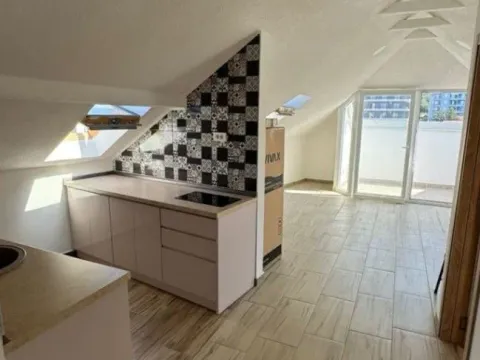 Sale, one bedroom apartment, 58m², Bečići, Budva - image 6