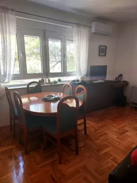 Rent, two bedroom apartment, 67m², Centar, Podgorica - image 8