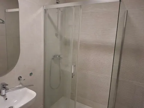 Izdavanje, stan, 40m², Pobrežje, Podgorica - image 7