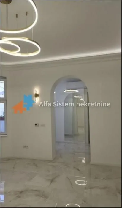 Rent, three bedroom apartment, 105m², Stari Grad, Beograd