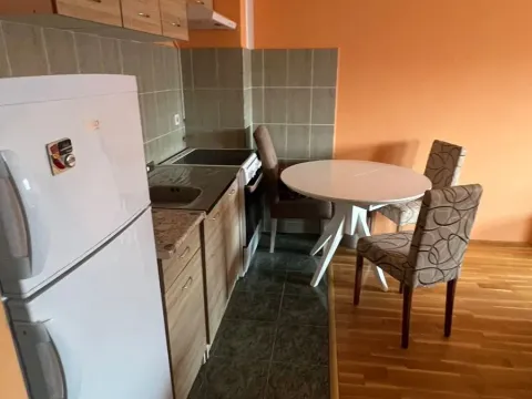 Rent, one bedroom apartment, 40m², City Kvart, Podgorica - image 3