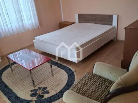 Izdavanje, trosoban stan, 100m², Altina, Beograd - image 9