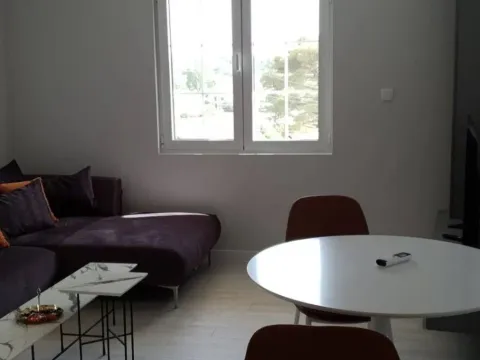 Izdavanje, jednosoban stan, 40m², Gradiošnica, Tivat - image 3