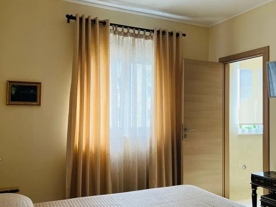 Sale, three bedroom apartment, 136m², Bečići, Budva